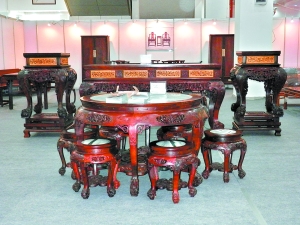 紅木家具 四季防護需到位